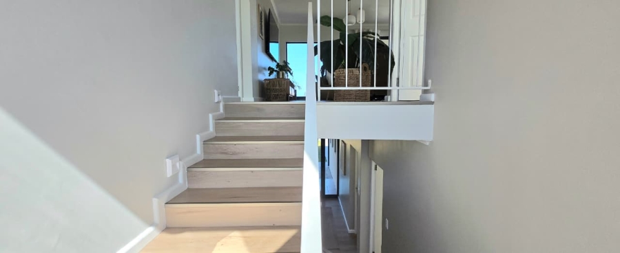 3 Bedroom Property for Sale in Kleinbaai Western Cape